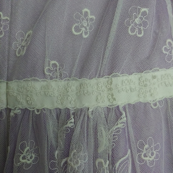 NWT Sz 6 Burberry White Lace and Lavender Dress - Picture 16 of 16